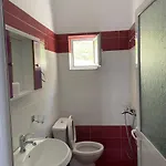 Corner Hotel شقة *