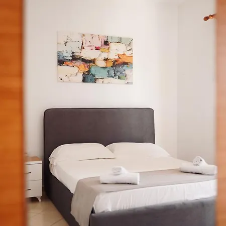 Apartment Corner